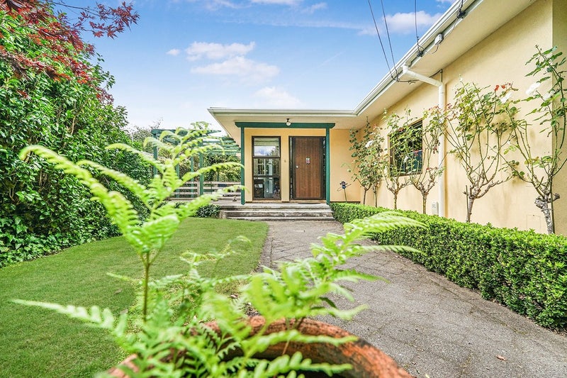 38 Queenwood Avenue, Queenwood, Hamilton - Carousel 2