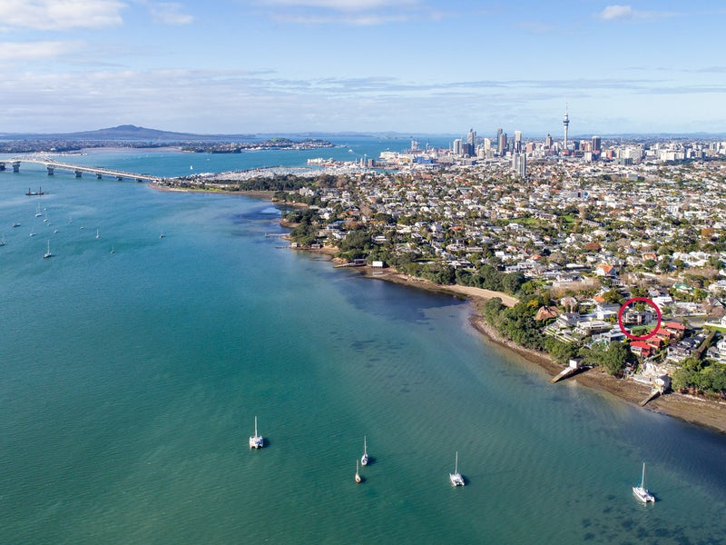 17 Marine Parade, Herne Bay, Auckland - Carousel 3