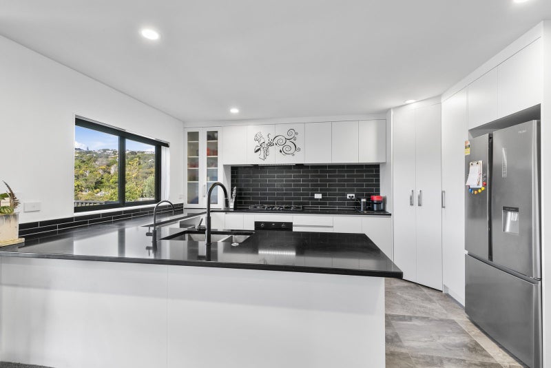 52 Hawtrey Terrace, Churton Park, Wellington - Carousel 2