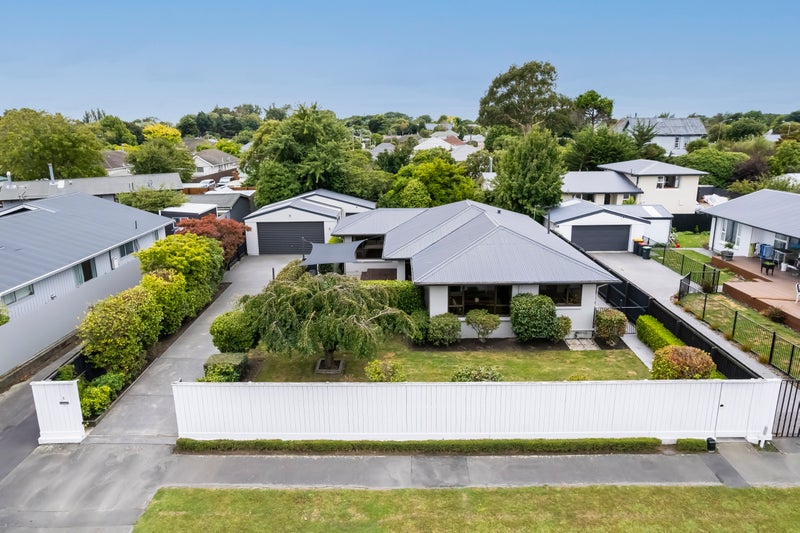 8 Warren Crescent, Hillmorton, Christchurch - Carousel 19