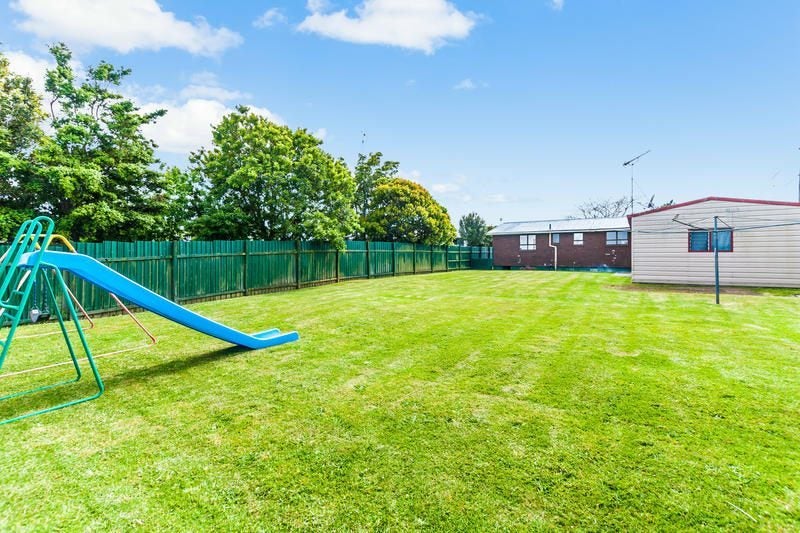 310 Rangatira Road, Beach Haven, Auckland - Carousel 11