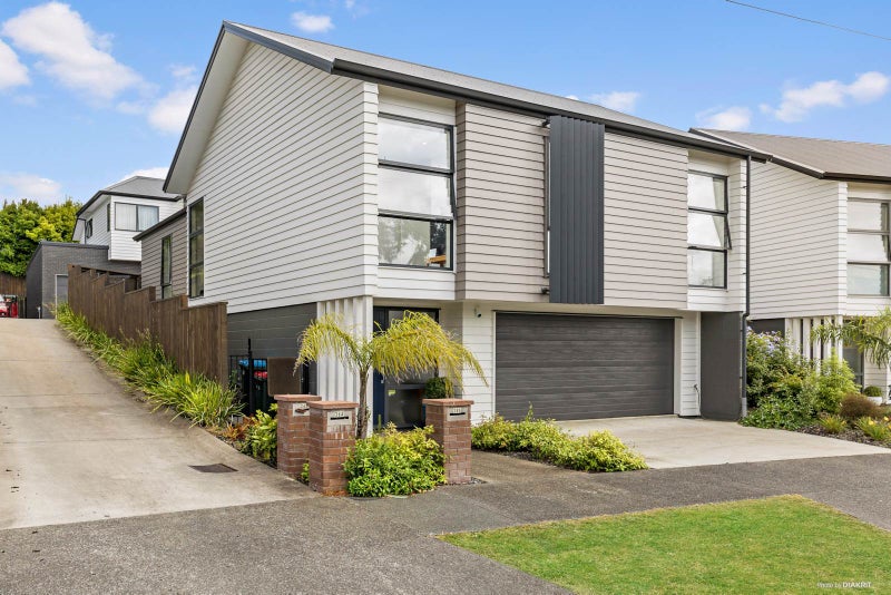 38A Castledine Crescent, Glen Innes, Auckland - Carousel 2