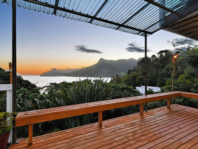 2A Foster Avenue, Huia, Auckland - Carousel 1