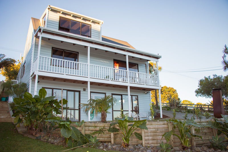 13A East Street, Raglan, Raglan - Carousel 1