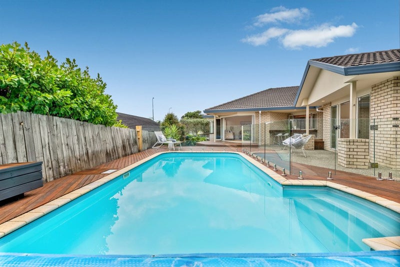 37 Moyrus Crescent, East Tamaki Heights, Auckland - Carousel 28