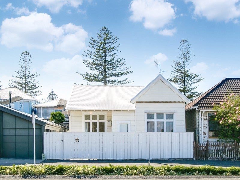 538 Hastings Street, Napier South, Napier - Carousel 1