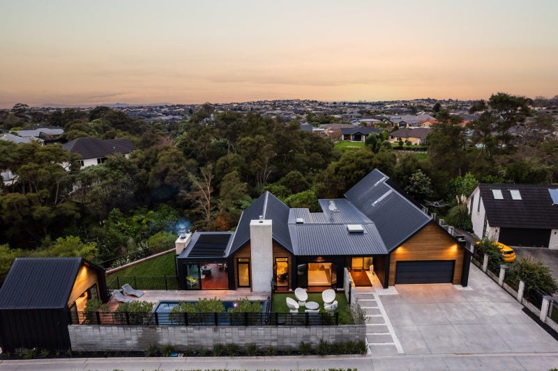 7 Nicks Way, Flagstaff, Hamilton - Carousel 2