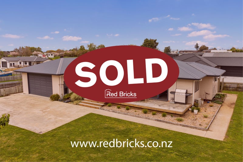 57 Grey Street, Kihikihi, Te Awamutu - Carousel 1