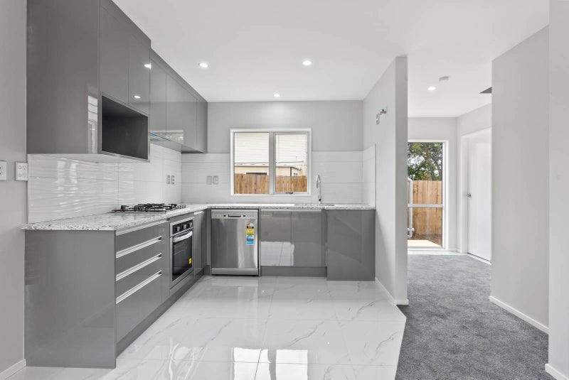 138B Hillside Road, Papatoetoe, Auckland - Carousel 2