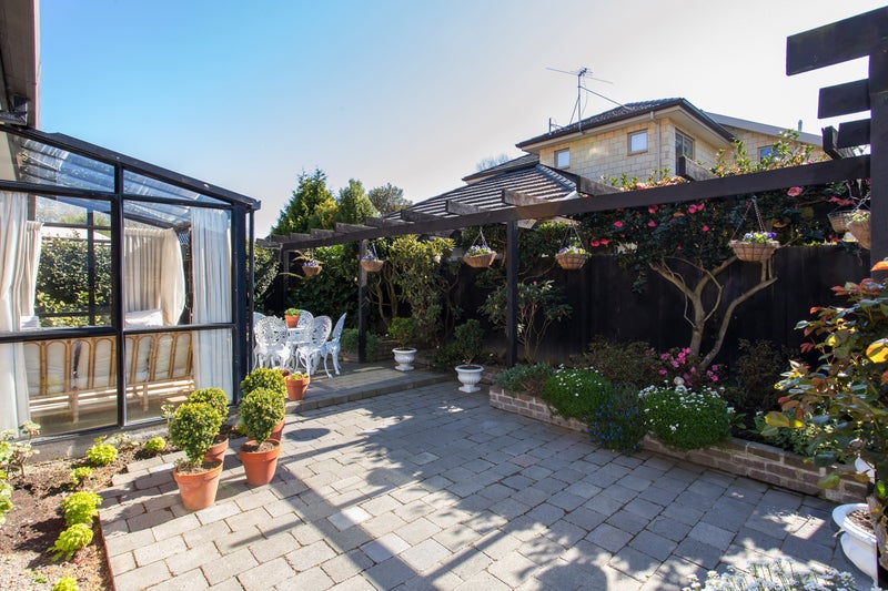 252A Memorial Avenue, Burnside, Christchurch - Carousel 18