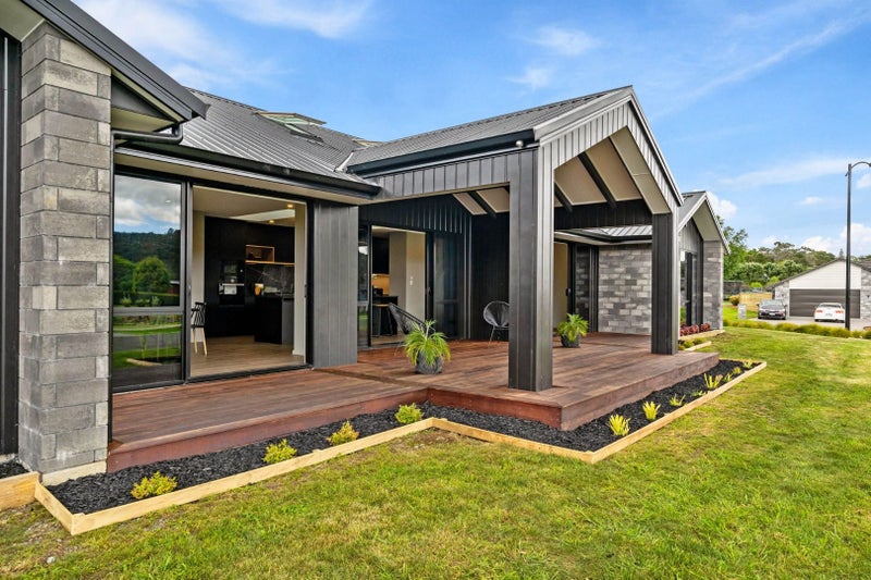 1 Te Hihi Stream Lane, Whangarei - Carousel 2