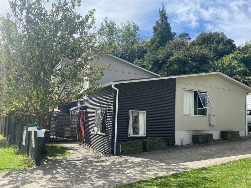 57A Dingadee Street, Welcome Bay, Tauranga - Carousel 1