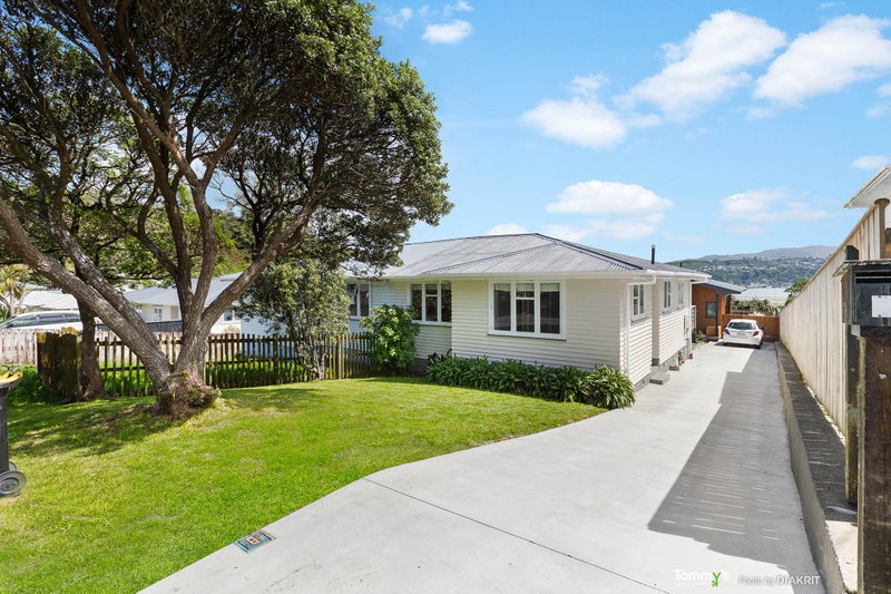 56 Raukawa Street, Strathmore Park, Wellington - Carousel 1