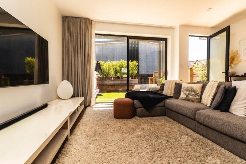 16/37 Saint Vincent Avenue, Remuera, Auckland - Carousel 2