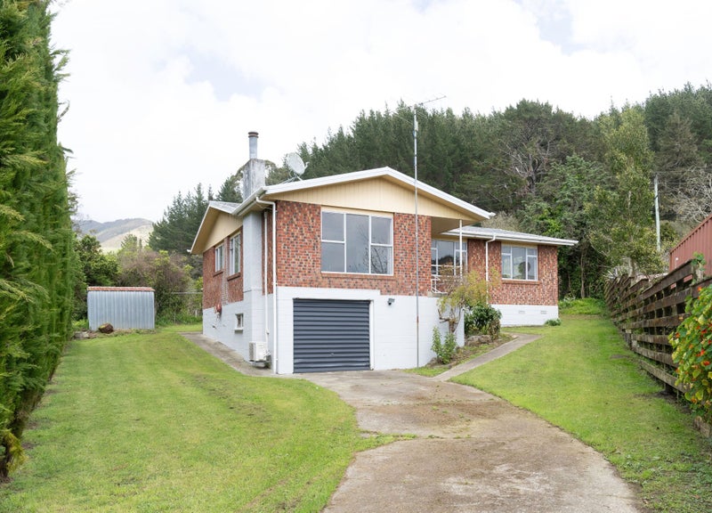 32 Te Paki Road, Shannon, Palmerston North - Carousel 1