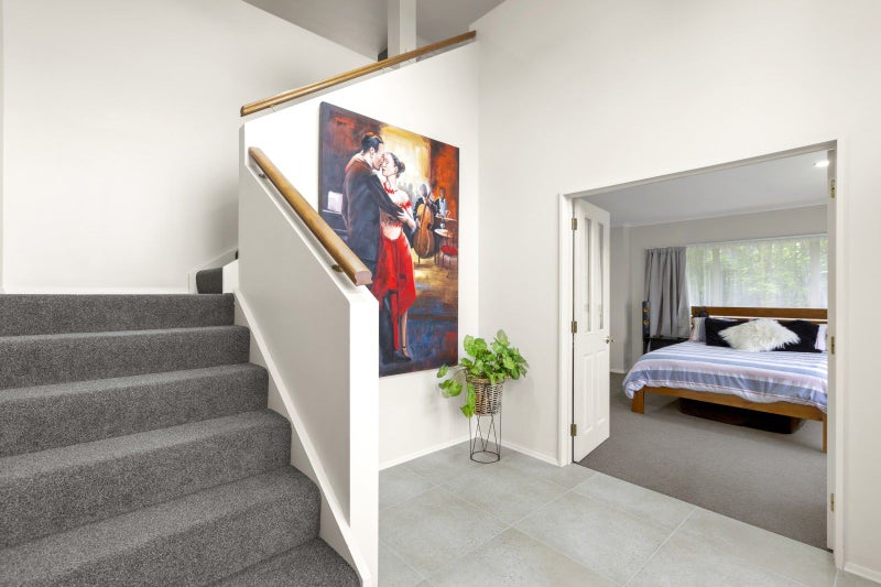 25 Cashmere Place, Flagstaff, Hamilton - Carousel 2