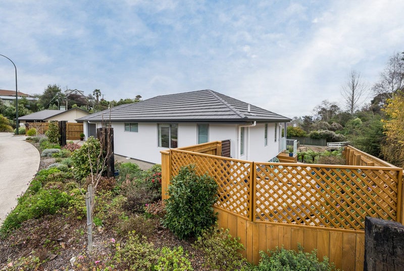 8 Olivias Place, Stoke, Nelson - Carousel 2