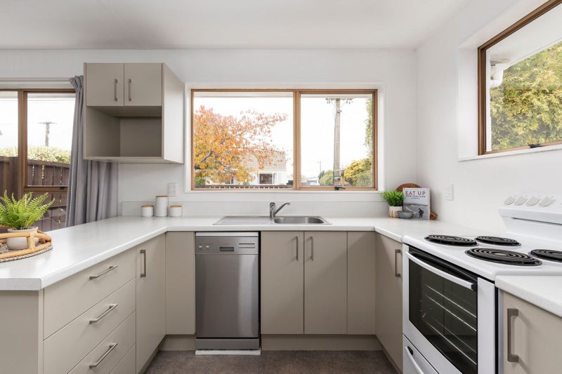 1/101 Teesdale Street, Burnside, Christchurch - Carousel 1