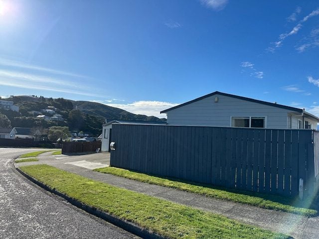 17 Drummond Crescent, Kelson, Lower Hutt - Carousel 7
