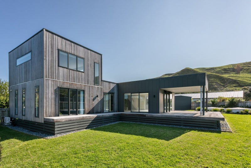 17 Beach Cove, Wainui, Gisborne - Carousel 1