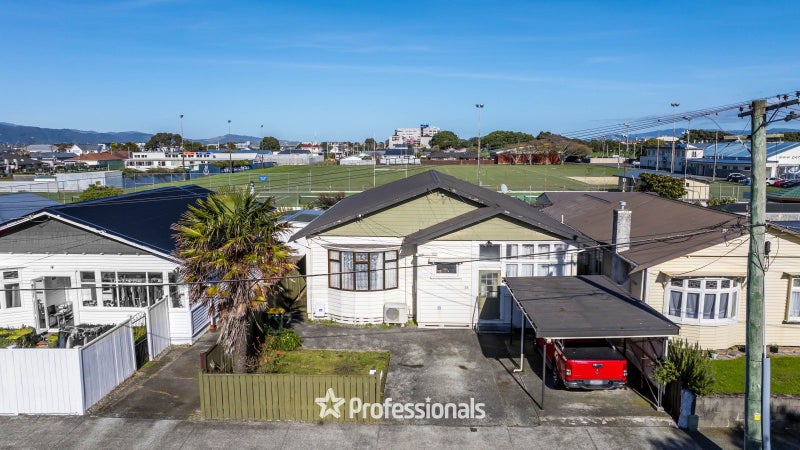 24 Bouverie Street, Petone, Lower Hutt - Carousel 24
