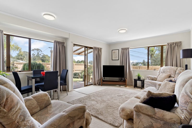 1/151 Verbena Road, Birkdale, Auckland - Carousel 2