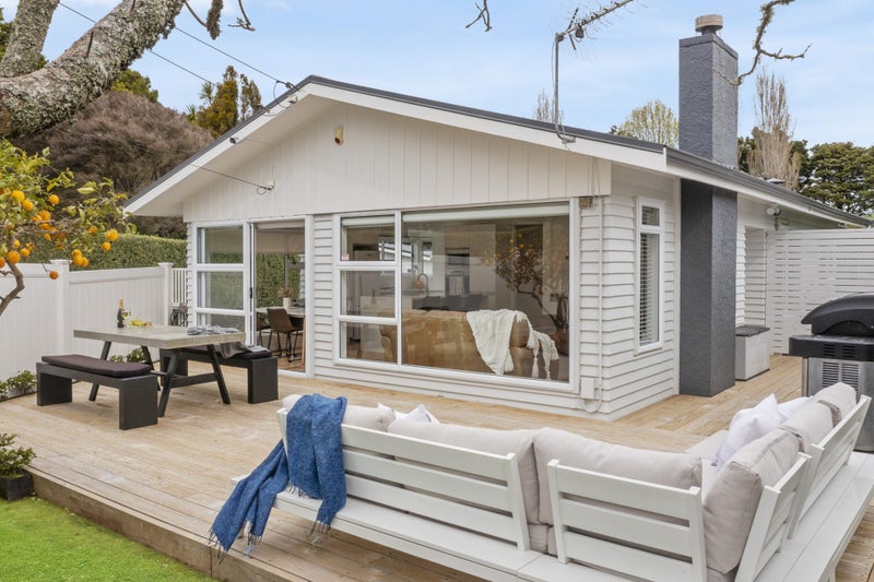 27 Kelvyn Grove, Hillpark, Auckland - Carousel 2