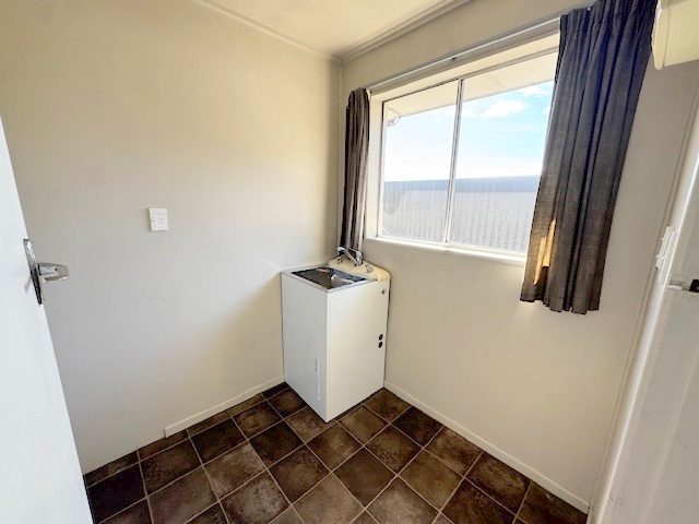 34 Balmoral Drive, Appleby, Invercargill - Carousel 13