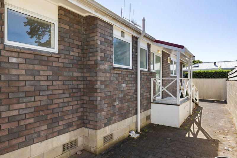 38A Peachgrove Road, Hamilton East, Hamilton - Carousel 2