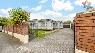 843 High Street, Boulcott, Lower Hutt - Carousel 1