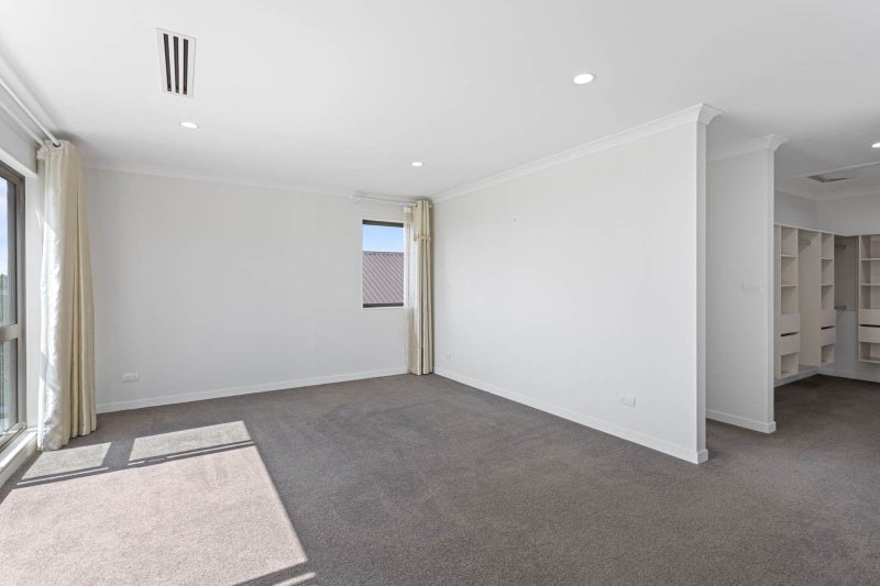 20 Bearing Parade, Long Bay, Auckland - Carousel 22
