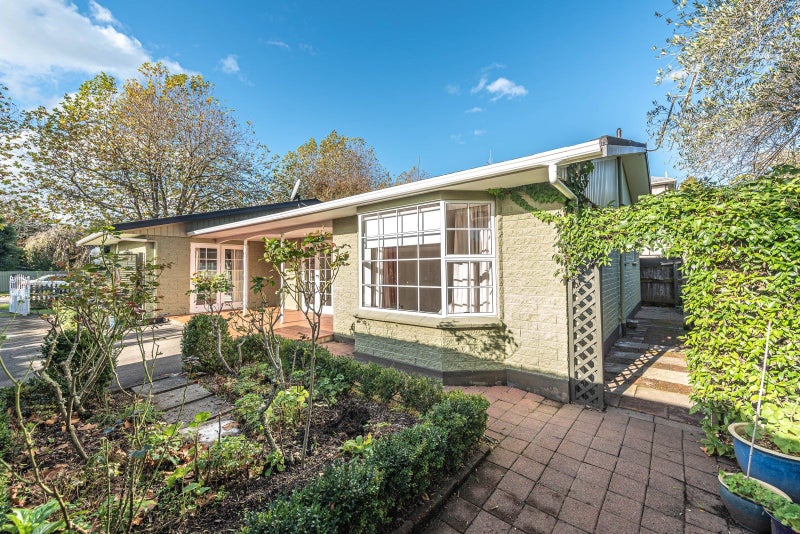 1A Peakes RD, Saint Johns Hill, Whanganui - Carousel 2