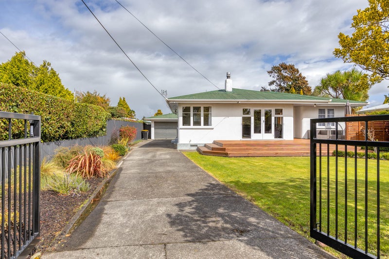 38 Solway Street, Solway, Masterton - Carousel 21