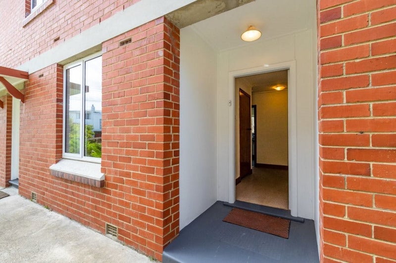 67D Hawthorn Avenue, Mornington, Dunedin - Carousel 1
