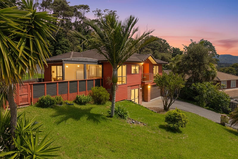 11 Hornsey Avenue, Henderson, Auckland - Carousel 1