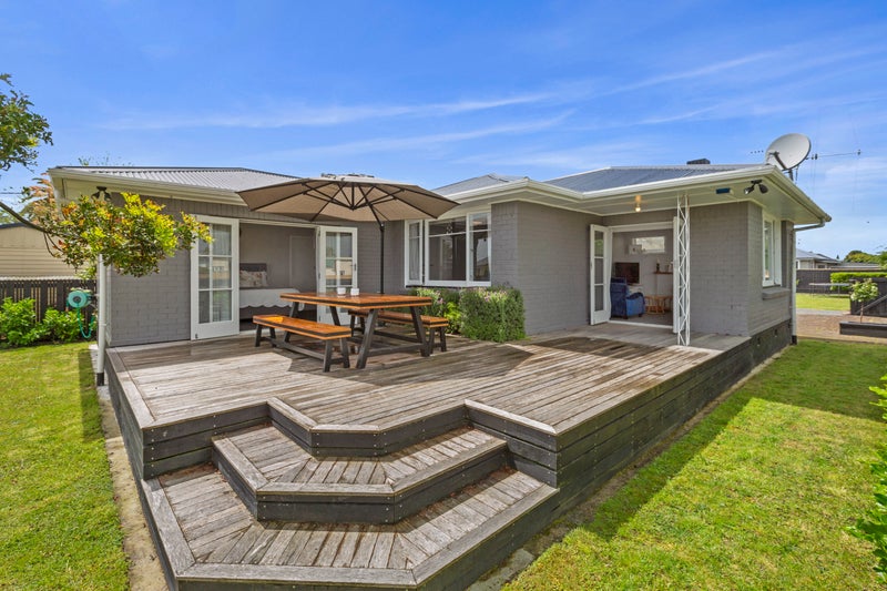 16 Rawene Street, Nawton, Hamilton - Carousel 1