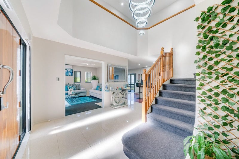 57A Halver Road, Hillpark, Auckland - Carousel 2