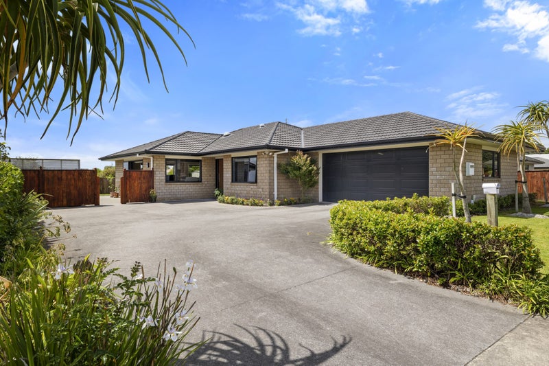 12 Coby Sydney Drive, Bell Block, New Plymouth - Carousel 1