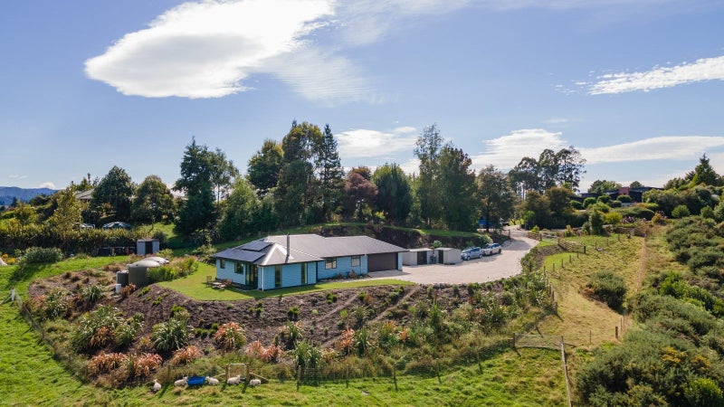 0 Mytton Hts, Motueka - Carousel 1
