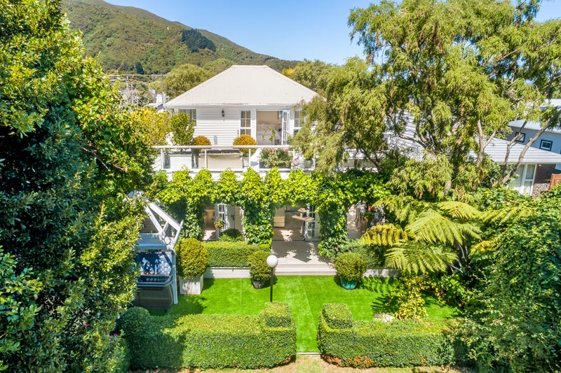 23 Rossiter Avenue, Waterloo, Lower Hutt - Carousel 1