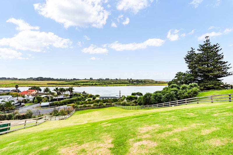 9 Seascape Crescent, Waipu, Waipu - Carousel 35