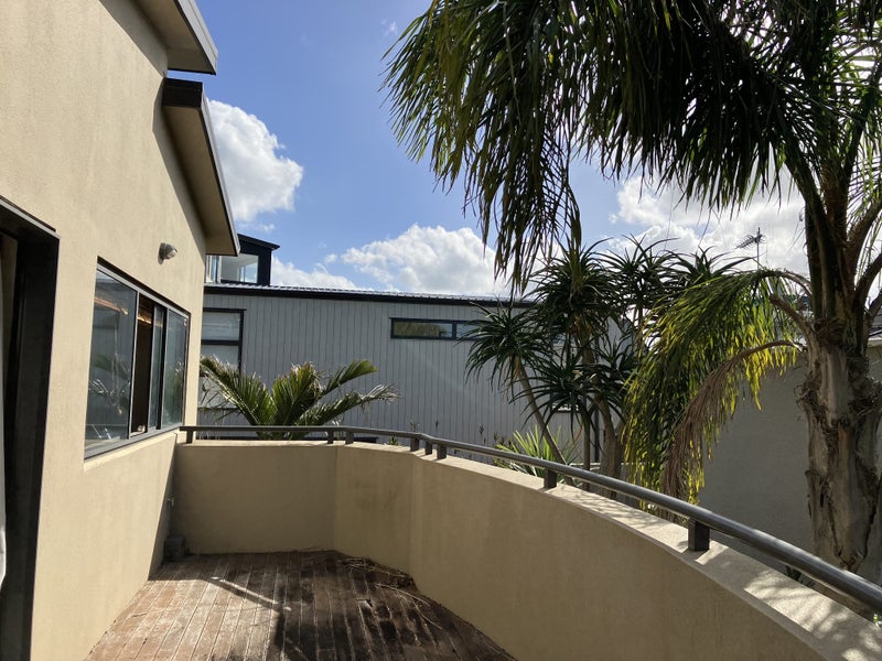 19B Rautara Street, Orakei, Auckland - Carousel 21