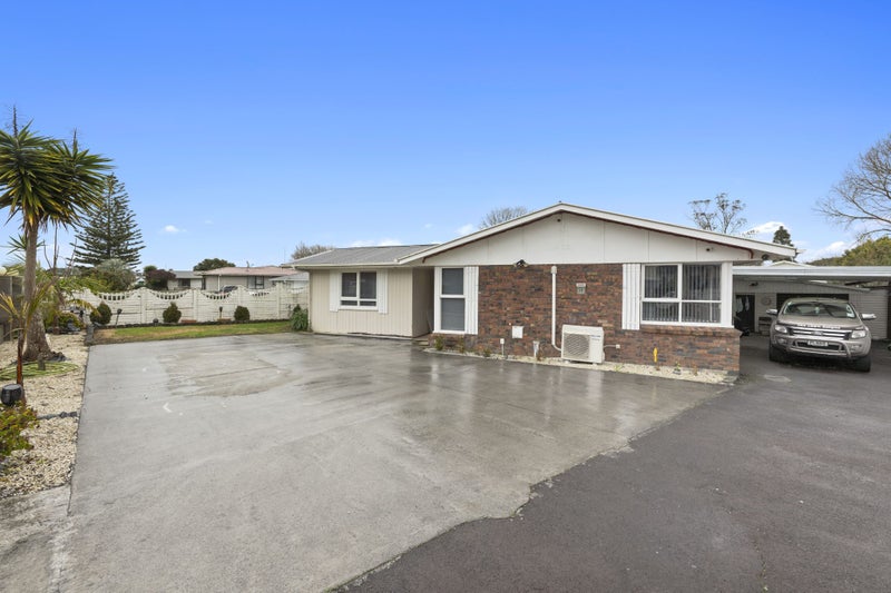 38 Cramond Drive, Mangere East, Auckland - Carousel 1