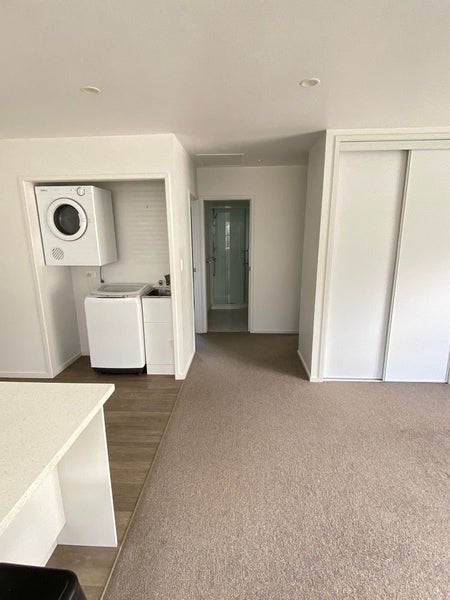 841A Beach Road, Browns Bay, Auckland - Carousel 2