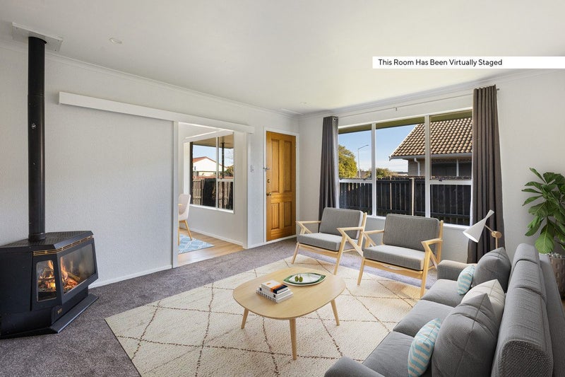 1/4 Queenspark Drive, Parklands, Christchurch - Carousel 2