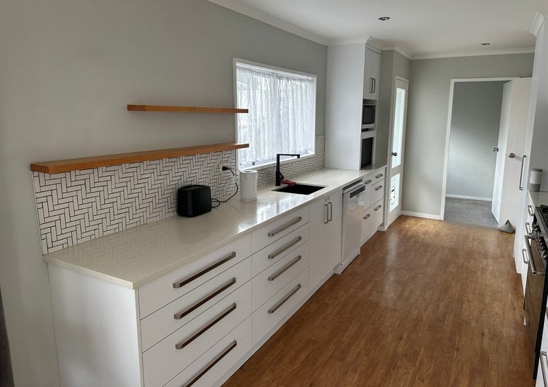 37 Hibiscus Avenue, Hamilton Lake, Hamilton - Carousel 2