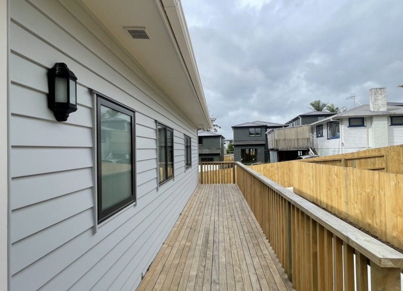 49 Bruce Road, Glenfield, Auckland - Carousel 2