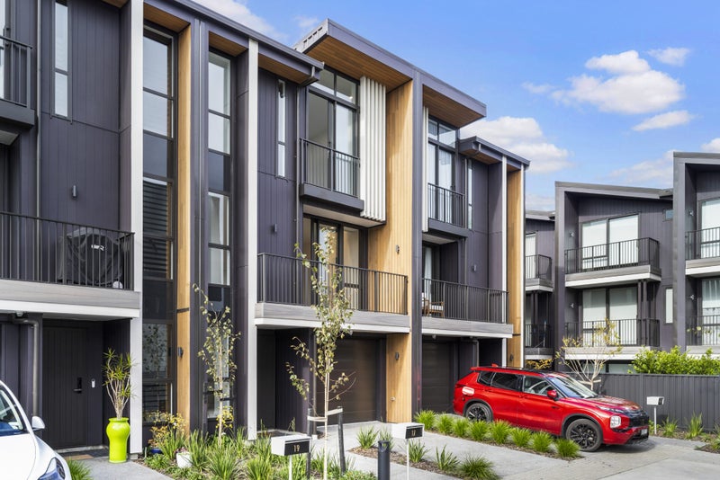 14 Amber Glen, Albany, Auckland - Carousel 2