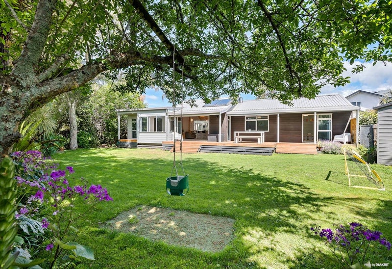 17 Onepu Lane, Manly, Whangaparaoa - Carousel 1