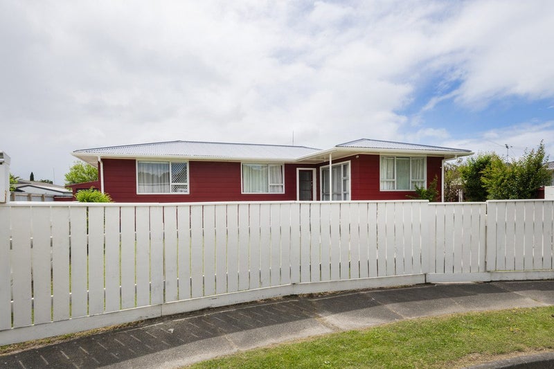 24 Jackson Street, Kaiti, Gisborne - Carousel 2